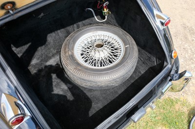 Lot 111 - 1983 Aristocat XK120 Evocation