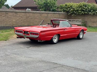 Lot 110 - 1965 Ford Thunderbird Convertible