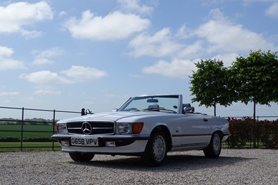 Lot 112 - 1989 Mercedes-Benz 300SL