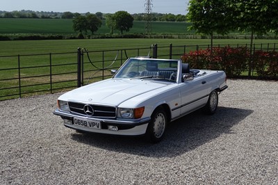 Lot 112 - 1989 Mercedes-Benz 300SL