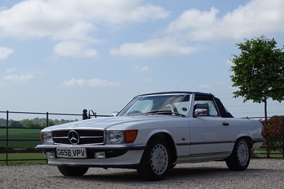 Lot 112 - 1989 Mercedes-Benz 300SL