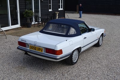 Lot 112 - 1989 Mercedes-Benz 300SL