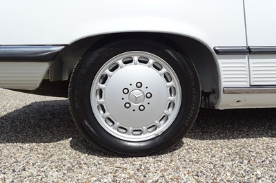 Lot 112 - 1989 Mercedes-Benz 300SL