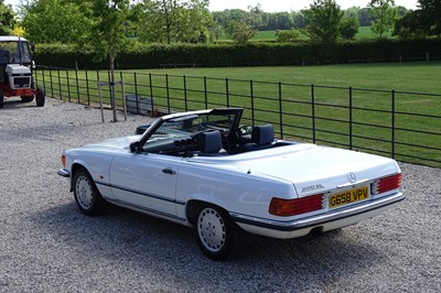 Lot 112 - 1989 Mercedes-Benz 300SL