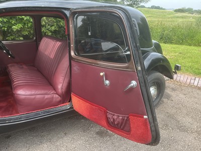 Lot 90 - 1954 Citroën Traction Avant 15 'Big Six'