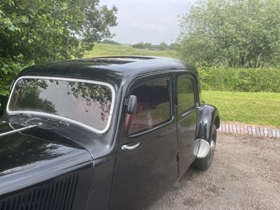 Lot 90 - 1954 Citroën Traction Avant 15 'Big Six'