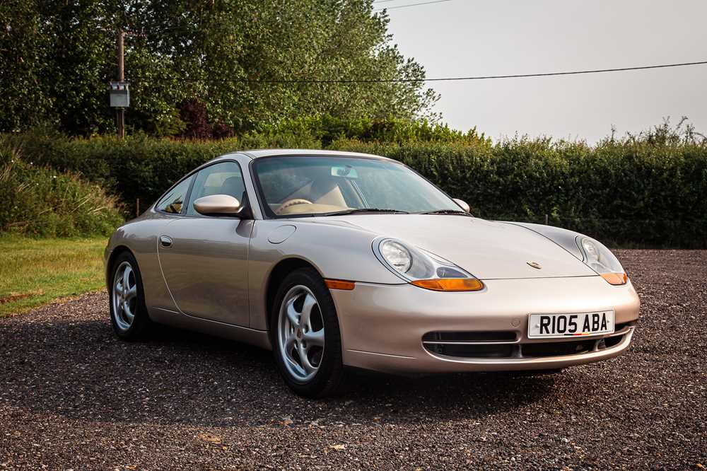 Lot 26 - 1997 Porsche 911 Carrera