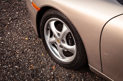 Lot 26 - 1997 Porsche 911 Carrera