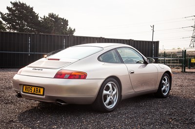 Lot 26 - 1997 Porsche 911 Carrera