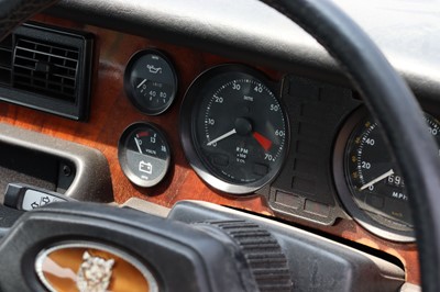 Lot 15 - 1981 Jaguar XJ12 HE