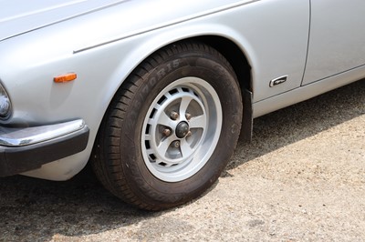 Lot 15 - 1981 Jaguar XJ12 HE