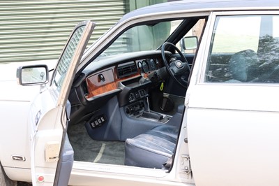 Lot 15 - 1981 Jaguar XJ12 HE