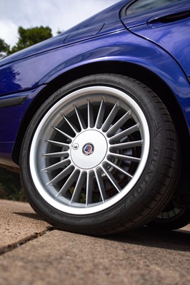 Lot 94 - 2000 BMW Alpina B10 V8