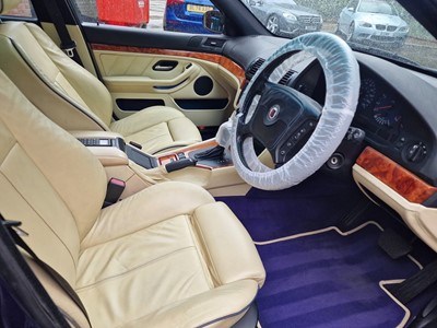 Lot 94 - 2000 BMW Alpina B10 V8
