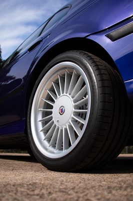 Lot 94 - 2000 BMW Alpina B10 V8