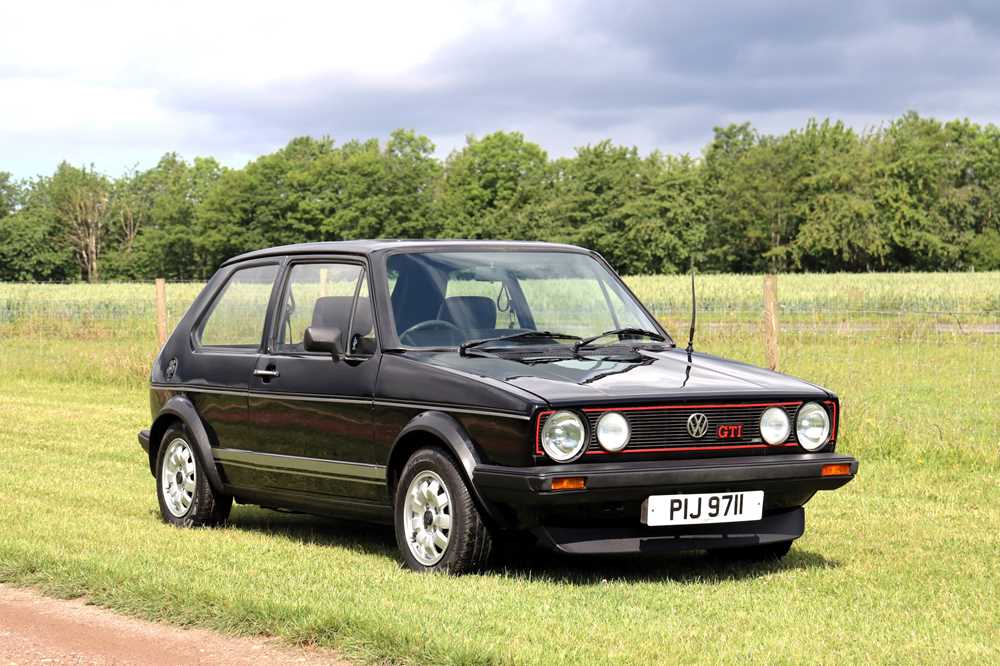 Lot 14 - 1982 Volkswagen Golf GTI