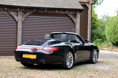 Lot 2010 Porsche 911 Carrera 4 Cabriolet