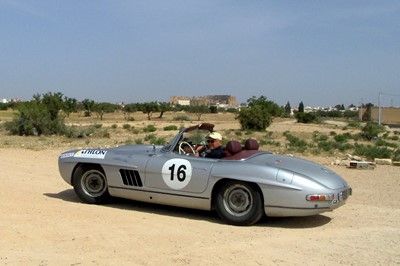 Lot 1963 Mercedes-Benz 300SL Roadster