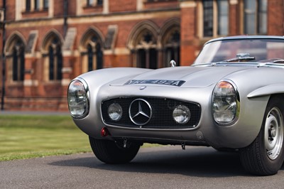 Lot 1963 Mercedes-Benz 300SL Roadster