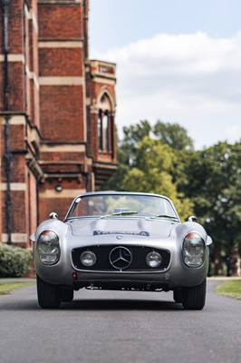 Lot 1963 Mercedes-Benz 300SL Roadster