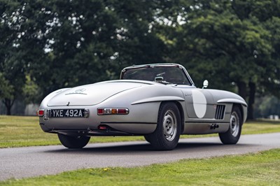 Lot 1963 Mercedes-Benz 300SL Roadster