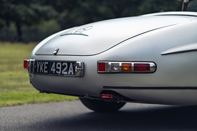 Lot 1963 Mercedes-Benz 300SL Roadster