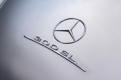 Lot 1963 Mercedes-Benz 300SL Roadster