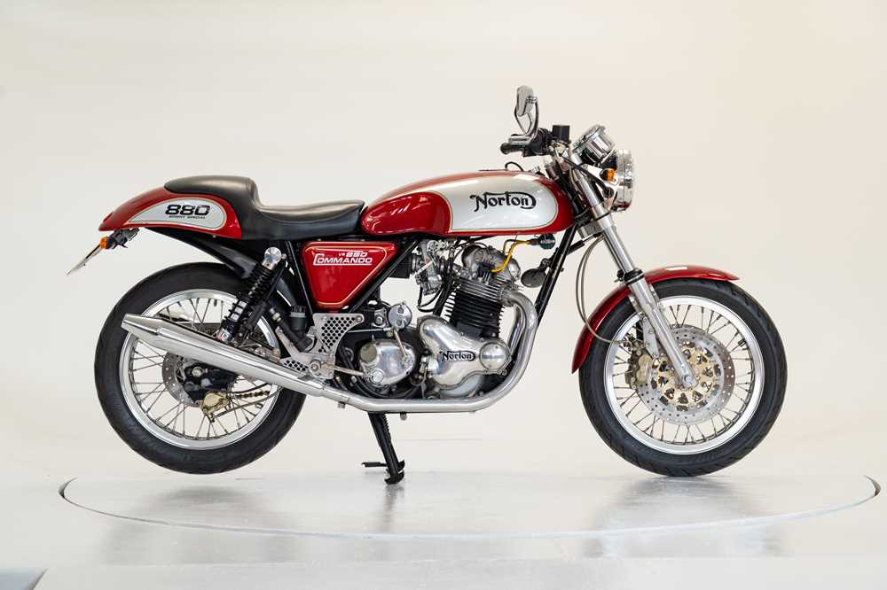 Lot 354 - c.2002 Norton Commando VR880