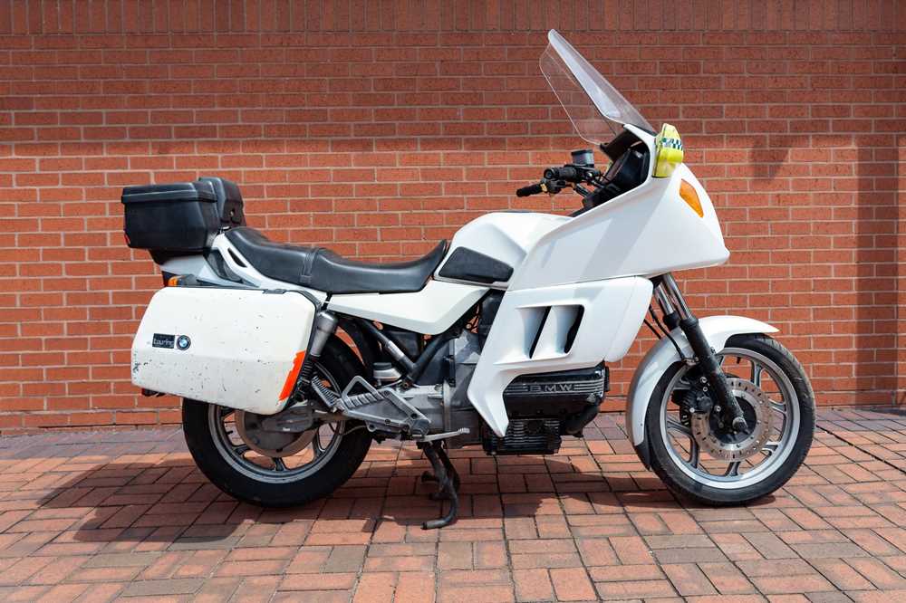 Lot 389 - 1987 BMW K100RT