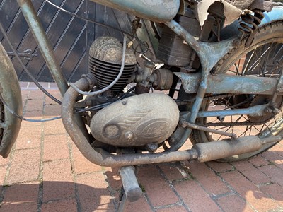 Lot 397 - 1951 Tandon Supaglid