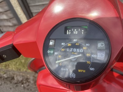 Lot 100 - 1989 Vespa PX125