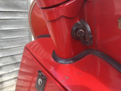 Lot 100 - 1989 Vespa PX125