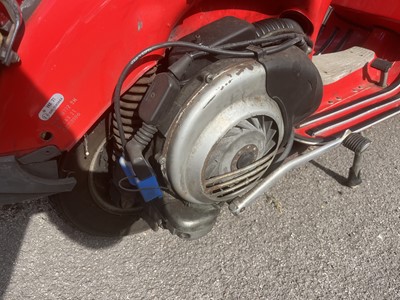 Lot 100 - 1989 Vespa PX125