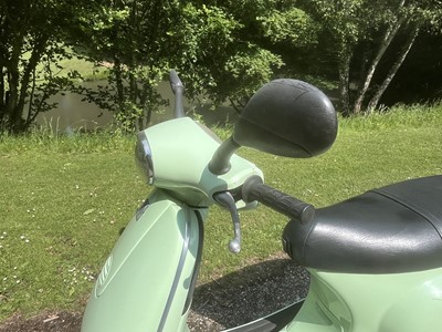 Lot 111 - 2002 Vespa ET4 125LE
