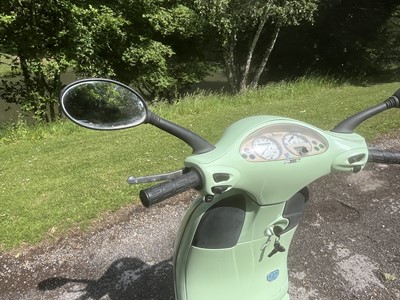 Lot 111 - 2002 Vespa ET4 125LE