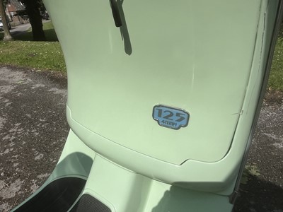 Lot 111 - 2002 Vespa ET4 125LE