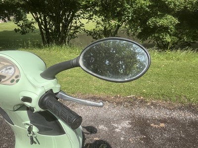 Lot 111 - 2002 Vespa ET4 125LE