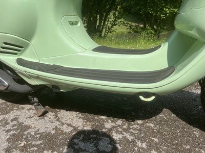 Lot 111 - 2002 Vespa ET4 125LE