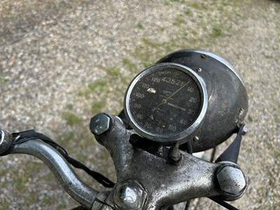 Lot 392 - 1954 Matchless G12