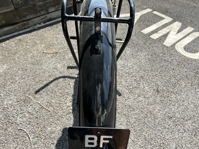 Lot 387 - 1926 Motoconfort