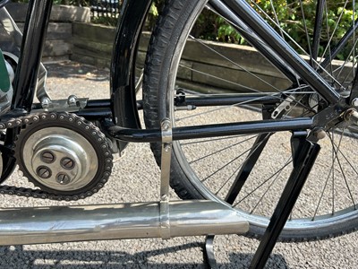 Lot 387 - 1926 Motoconfort