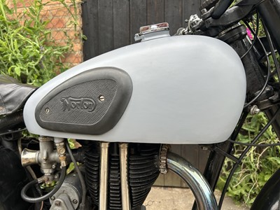 Lot 359 - 1951 Norton Model 18