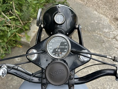 Lot 359 - 1951 Norton Model 18