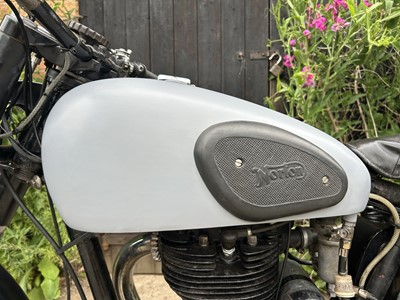 Lot 359 - 1951 Norton Model 18