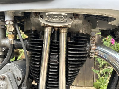 Lot 359 - 1951 Norton Model 18