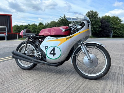 Lot 357 - c.1985 Honda 250RR Mike Hailwood Evocation