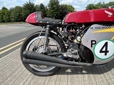 Lot 357 - c.1985 Honda 250RR Mike Hailwood Evocation