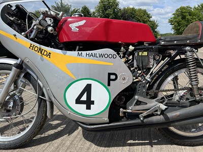 Lot 357 - c.1985 Honda 250RR Mike Hailwood Evocation