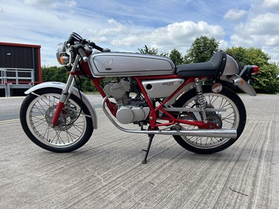 Lot 358 - 1997 Honda Dream 50