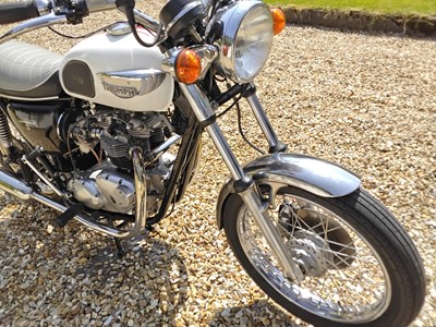 Lot 249 - 1977 Triumph T140 Bonneville